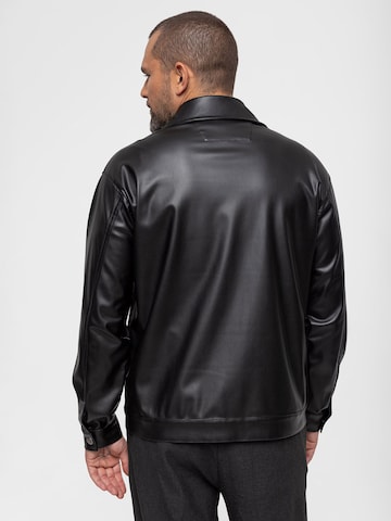 AntiochPrijelazna jakna - crna boja