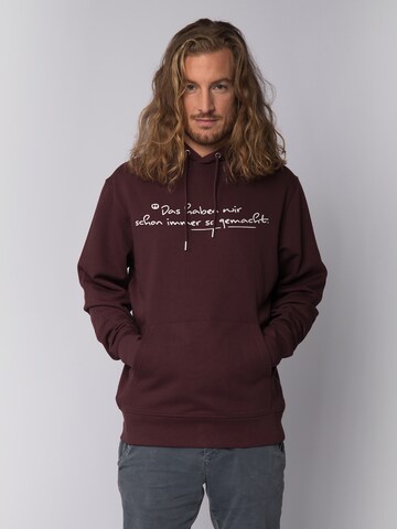 Watapparel Sweatshirt 'Das haben wir schon immer so gemacht' in Rood: voorkant