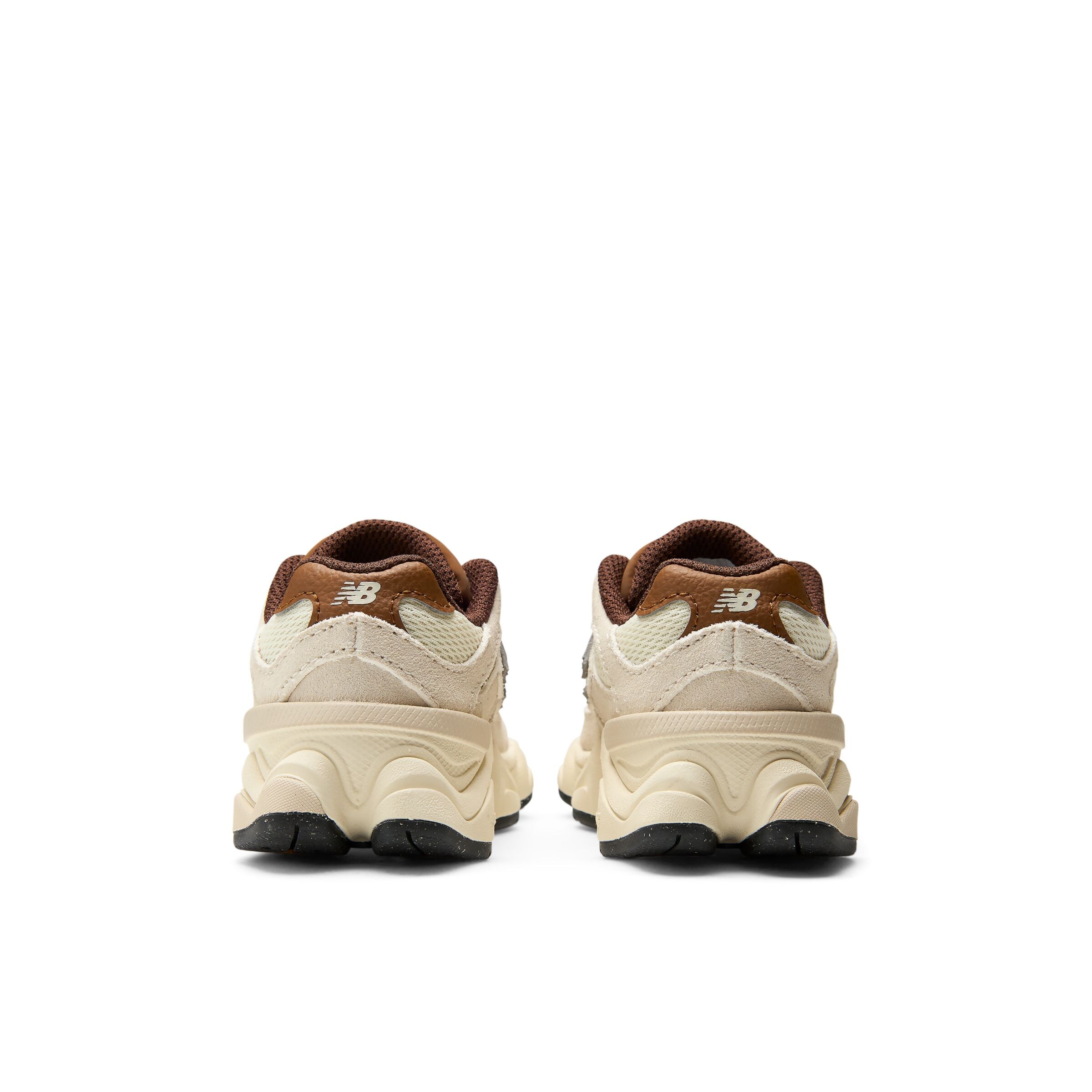new balance Sneakers '9060 Bungee' in Beige