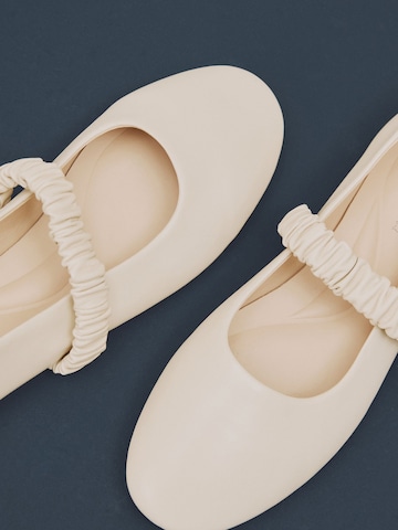 Next Mary-Janes in Beige
