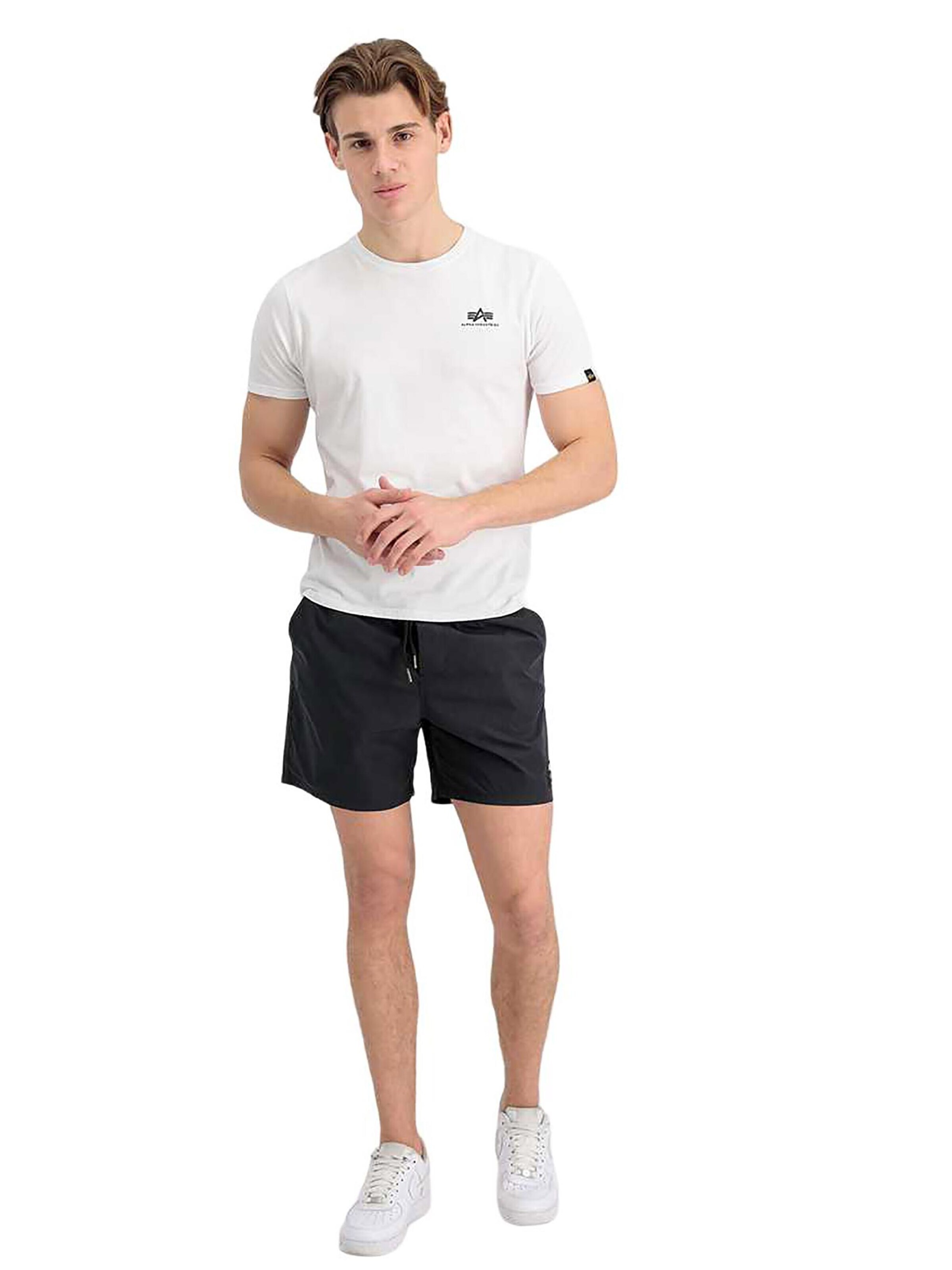 ALPHA INDUSTRIES Regular Hose 'Nylon'‌‌ in Schwarz