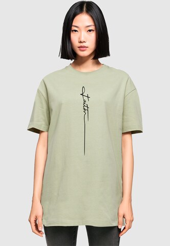 Merchcode T-Shirt 'Faith' in Grün: Vorderseite