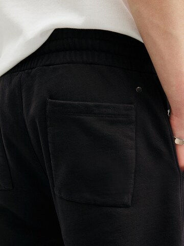 Loosefit Pantaloni 'CHESTER' di AllSaints in nero