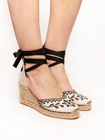 Alhamas Sandal 'Alpargata Cuña 7 cm' in Black: front