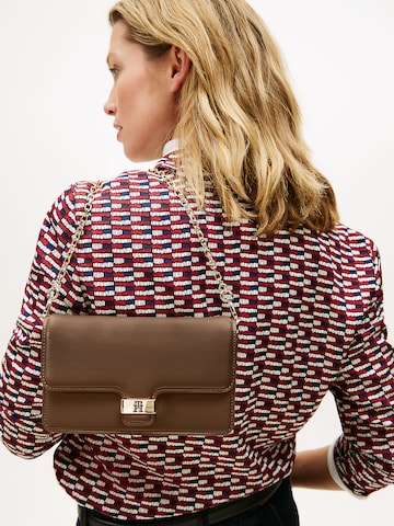 TOMMY HILFIGER Schoudertas 'HERITAGE' in Bruin