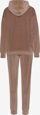 LASCANA Loungewear in Brown