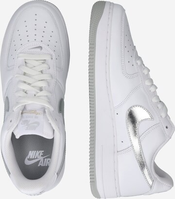 Nike Sportswear Σνίκερ χαμηλό 'AIR FORCE 1 LOW RETRO' σε λευκό