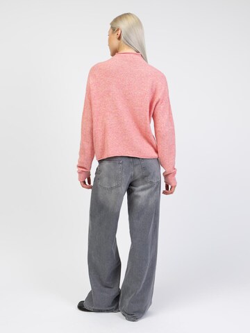 BROKE + SCHÖN Knit Cardigan 'Strickjacke mit Stehkragen' in Pink