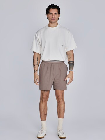 SikSilk Regular Shorts in Beige