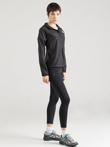 THE NORTH FACE Athletic Jacket in Black