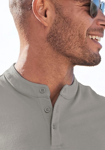 JOHN DEVIN Shirt in Grey