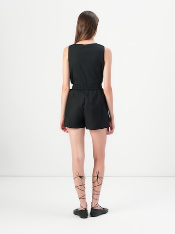 JDY Szabványos Nadrág 'JDYELIZA' - fekete