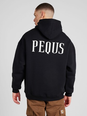 Pequs - Sweatshirt em preto: frente