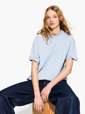 Maglia extra large di Bershka in blu: frontale