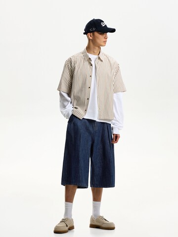 Baggy Jean à pince Bershka en bleu