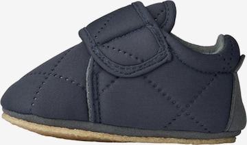 Wheat Slippers 'Sasha' in Blue: front
