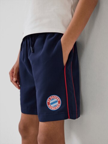 FC BAYERN MÜNCHEN Board Shorts in Blue