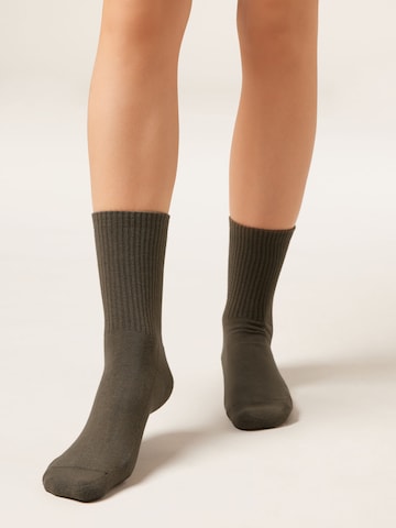 CALZEDONIA Socks in Green: front