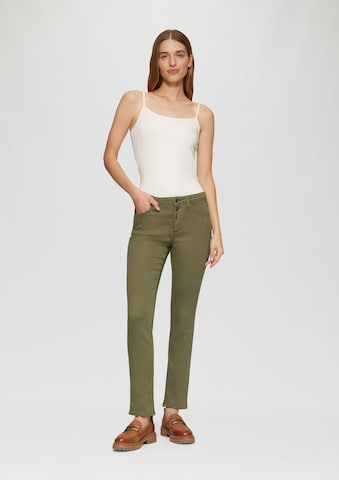 s.Oliver Slimfit Jeans 'Betsy' in Grün