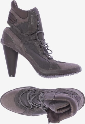 DIESEL Stiefelette 40 in Grau: predná strana