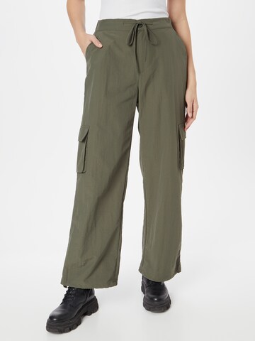 OBJECT Loose fit Cargo Pants 'Kate' in Green: front