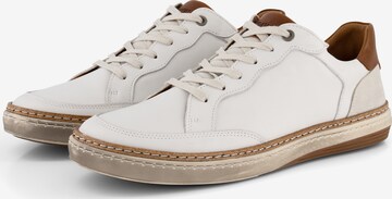 Travelin Sneakers 'Northampton' in White