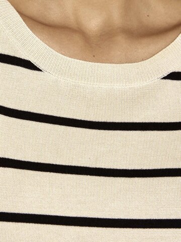 Pull-over MADELEINE en beige