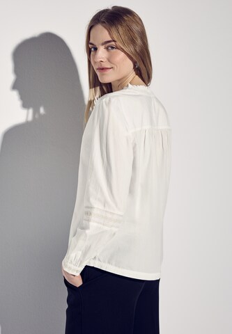 STREET ONE Tunika mit Stickdetail in Weiß