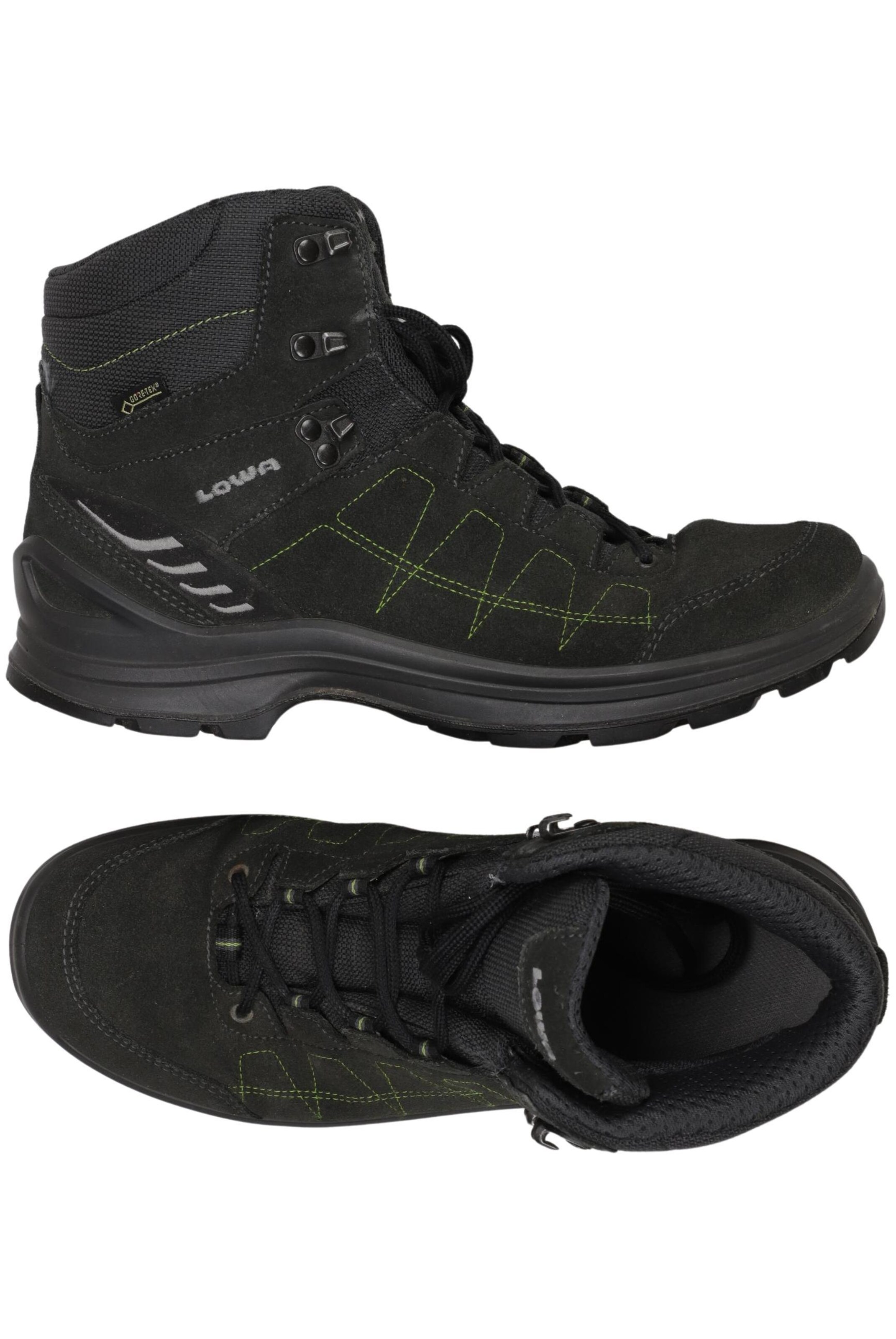 LOWA Anke & Mid-Calf Boots in 42 in Black: front