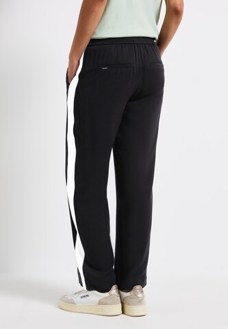 STREET ONE Loosefit Hose in Schwarz