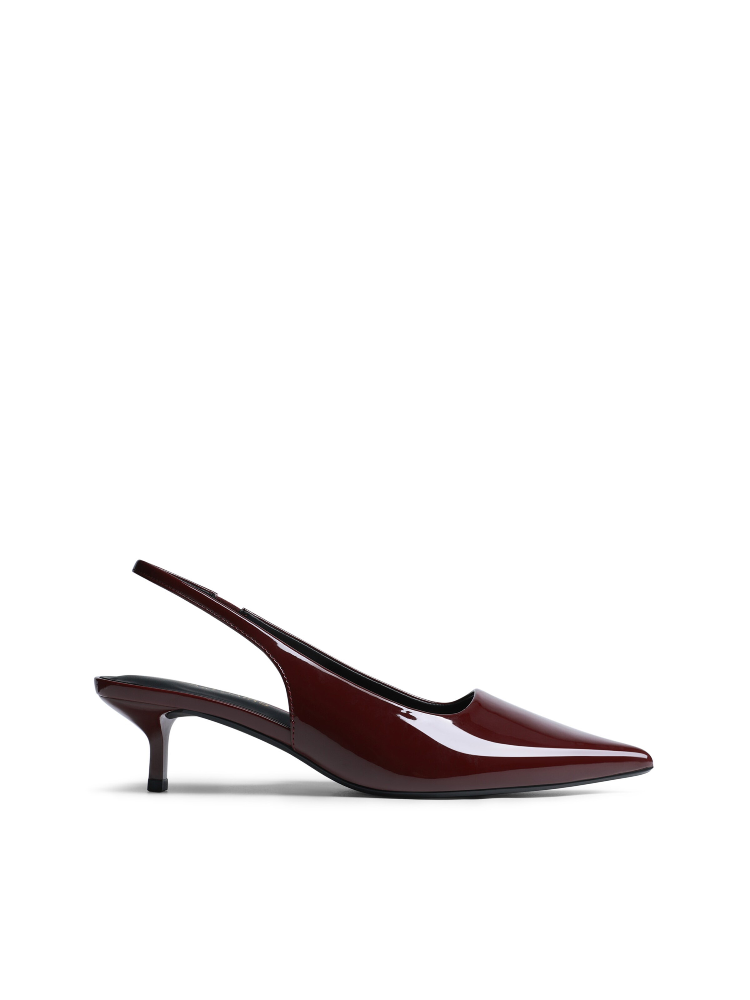 Dream Pairs Slingback Pumps in Red