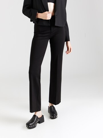 regular Pantaloni con piega frontale 'BET' di DRYKORN in nero: frontale