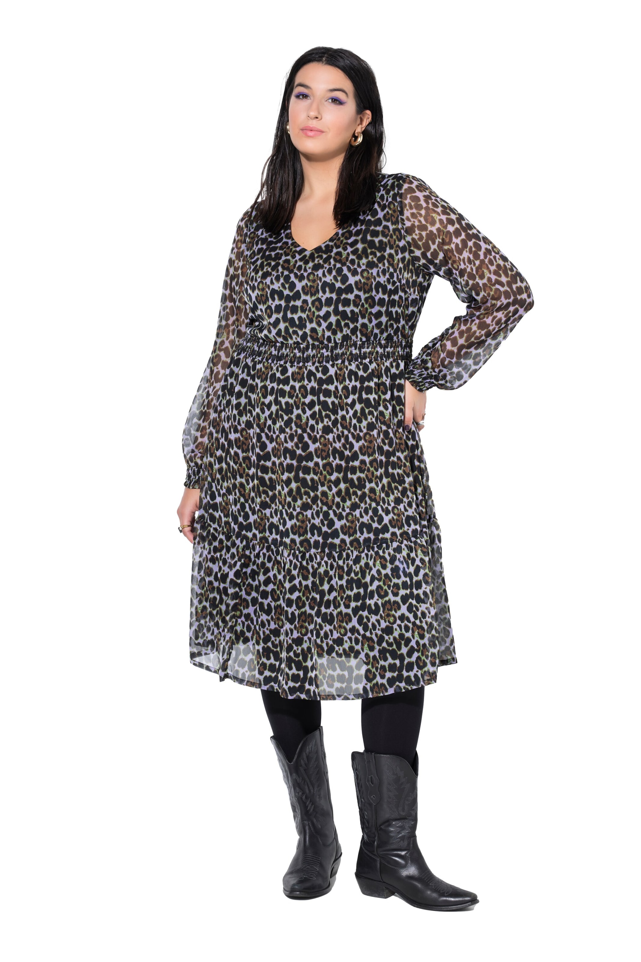 Studio Untold Dress in Purple: front