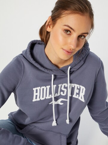 HOLLISTER Sweatshirt in Blau