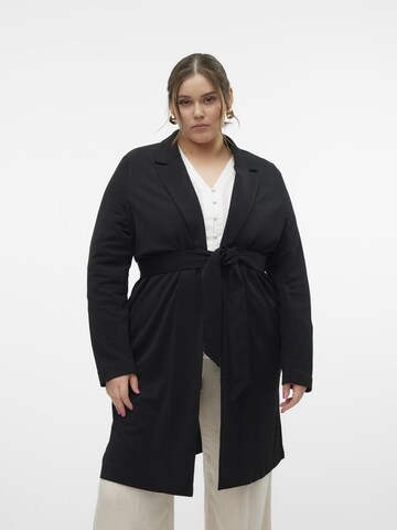 Vero Moda Curve Ανοιξιάτικο και φθινοπωρινό παλτό σε μαύρο: μπροστά