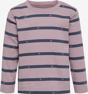 Hummel Shirt in Lila: Vorderseite