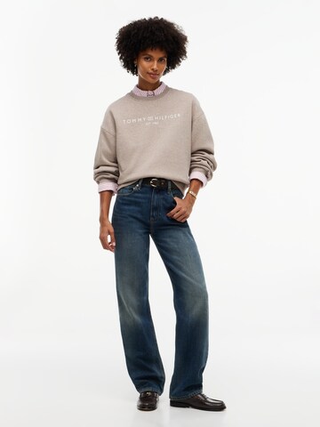 TOMMY HILFIGER Sweatshirt in Beige: front