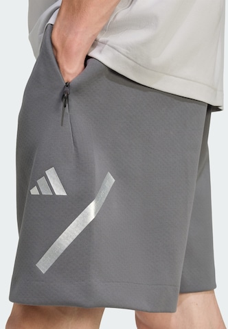 Regular Pantalon de sport 'Mercedes-AMG Petronas F1 Team' ADIDAS PERFORMANCE en gris
