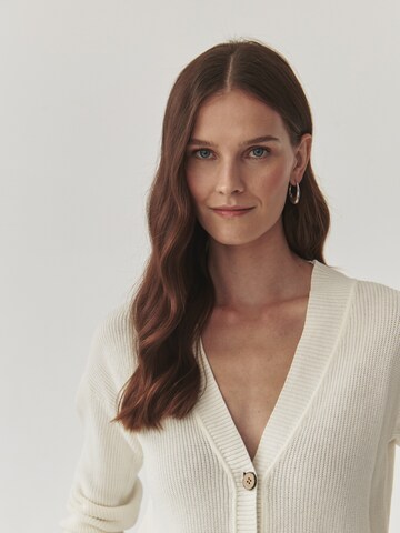 TATUUM Knit cardigan 'BETI' in White