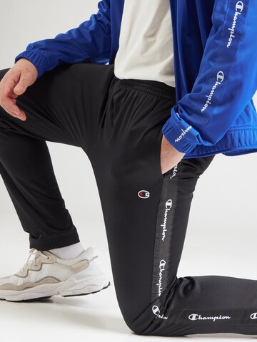 Completo per l'allenamento di Champion Authentic Athletic Apparel in blu