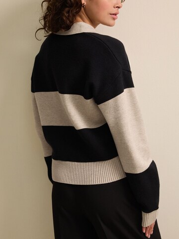 Next Sweater in Beige