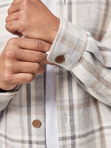 Next Regular Fit Paita värissä beige