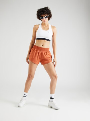 NIKE - regular Pantalón deportivo 'One' en rojo