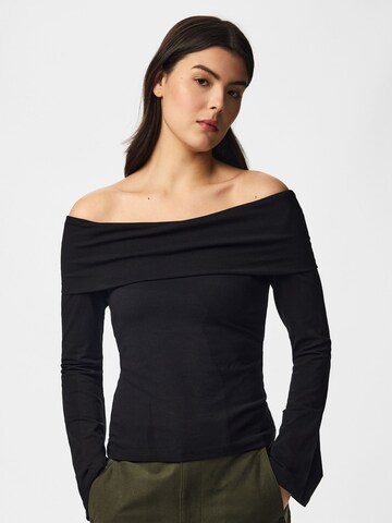 PIECES - Camiseta 'PCGeorgina' en negro: frente