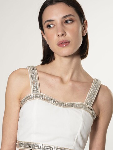 Influencer Top in White
