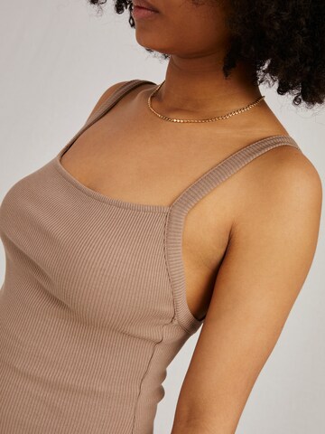 A LOT LESS Summer dress 'Georgia' in Beige