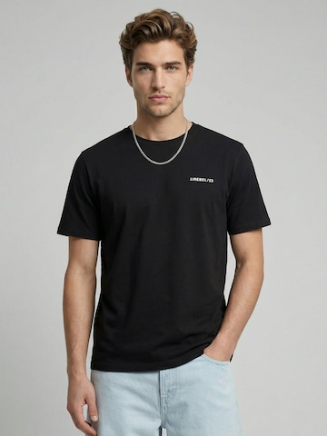 JJ Rebel Póló - fekete