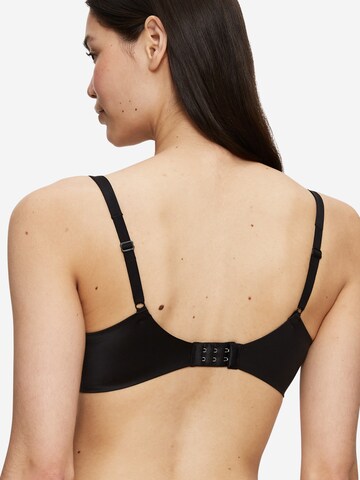 TRIUMPH T-shirt Bra 'Body Make-Up Soft Touch' in Black