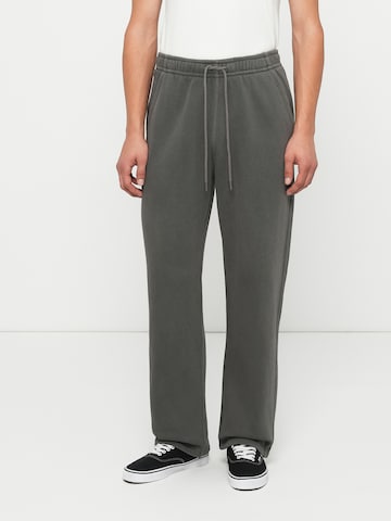 Abercrombie & Fitch Loosefit Kalhoty ' ESSENTIAL' – šedá: přední strana