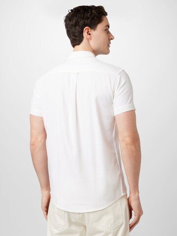 Coupe regular Chemise 'Johan' Kronstadt en blanc